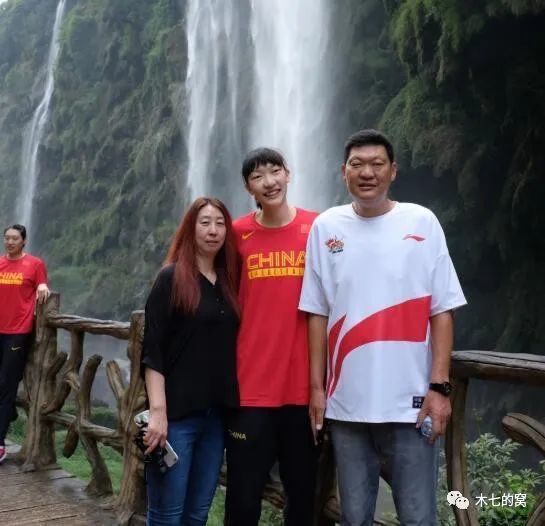 亚洲综合网国产福利精品一区